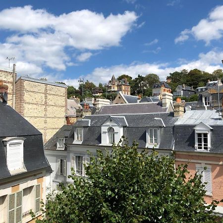 2 Pieces- Rue Pietonne Trouville -Le Petit Juliana ภายนอก รูปภาพ